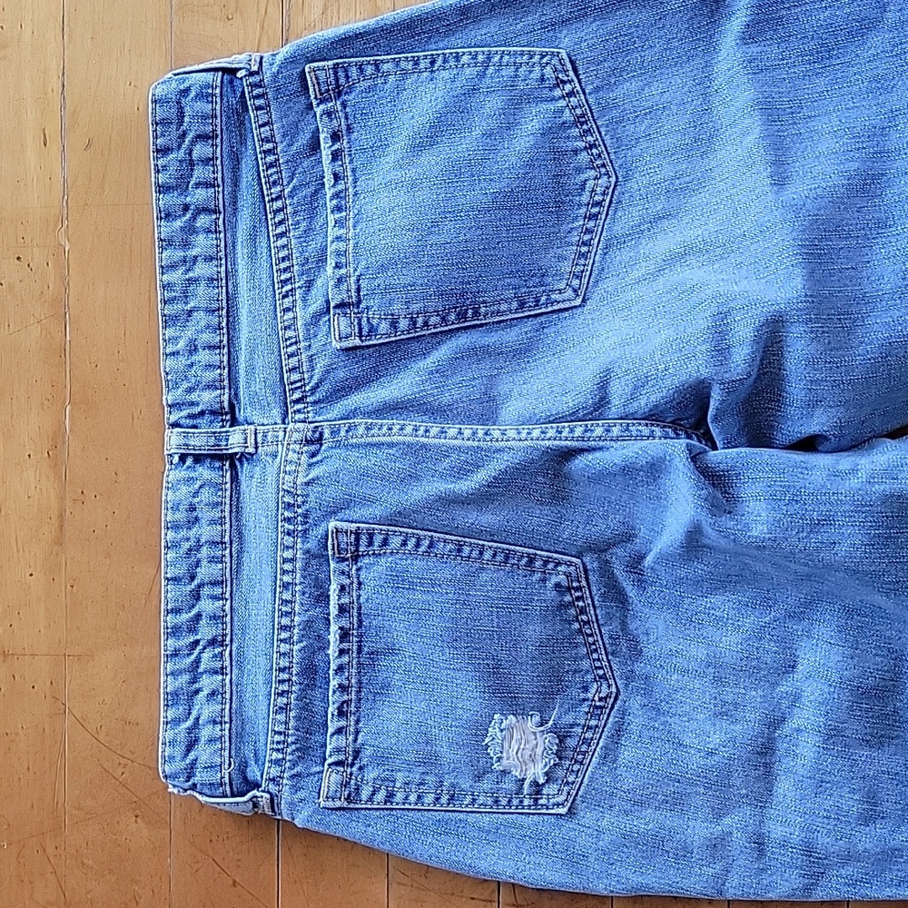 GAP Distressed Blue Jeans Sexy Boyfriend Relaxed Fit Denim 100% Cotton Sz 4 - Picture 6 of 8